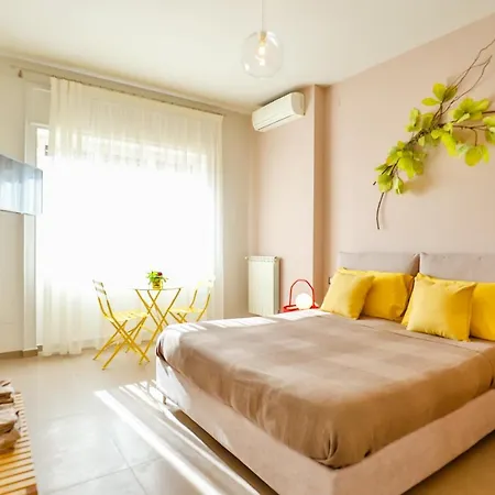 Neapolitan Skyscraper