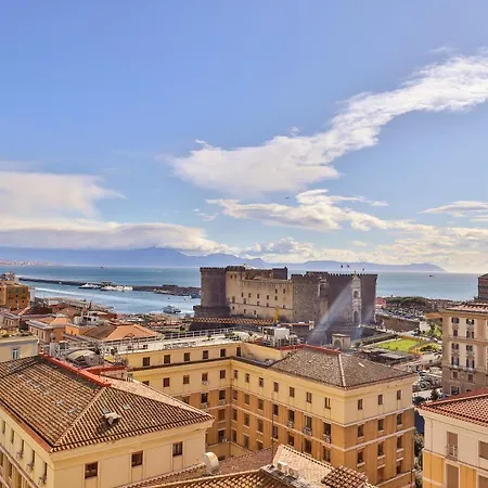 Nyaraló Neapolitan Skyscraper