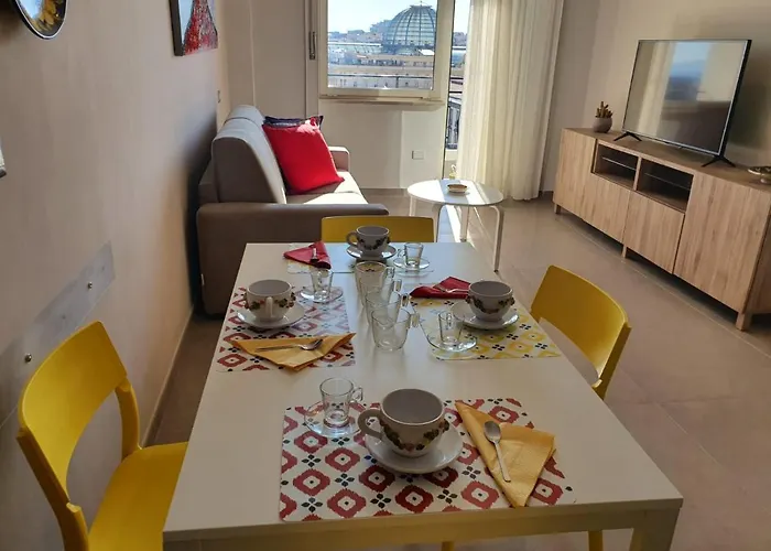 Neapolitan Skyscraper بيت للعطل *