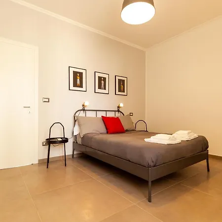 Neapolitan Skyscraper