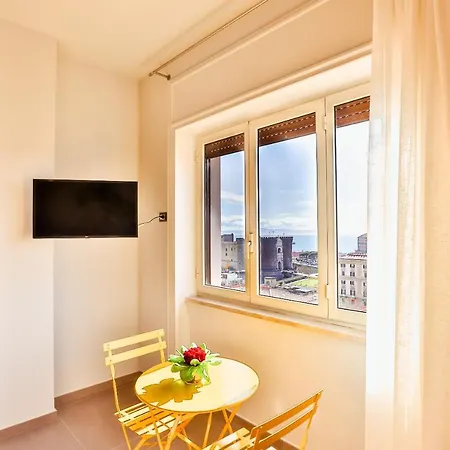 펜션 Neapolitan Skyscraper *