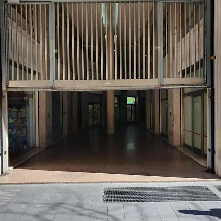 Neapolitan Skyscraper